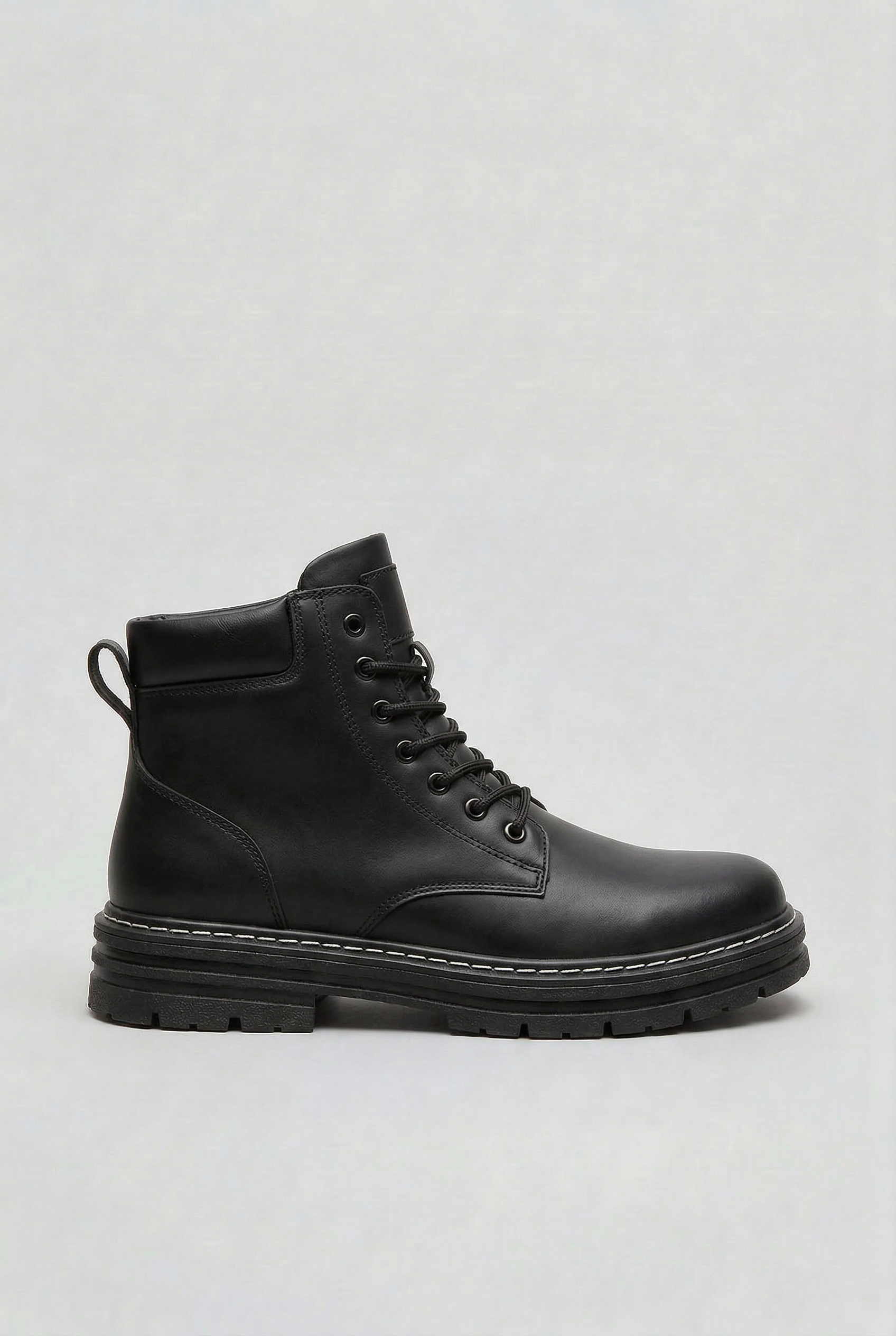 Men's Boots | Lace-Up with Chunky Lug Sole - 5