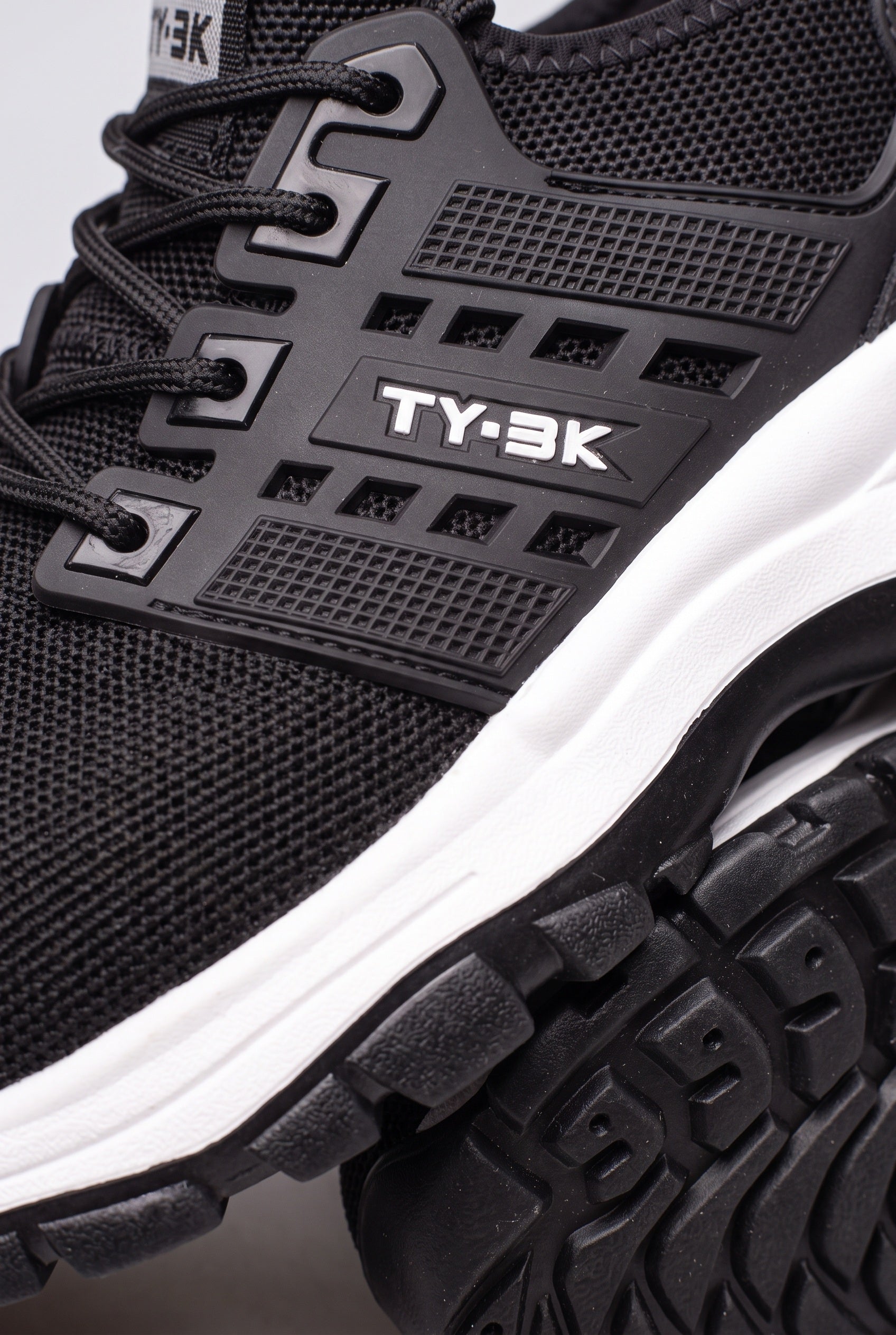 Men's Shoes | Lace-Up with Protective Toe Cap - 2