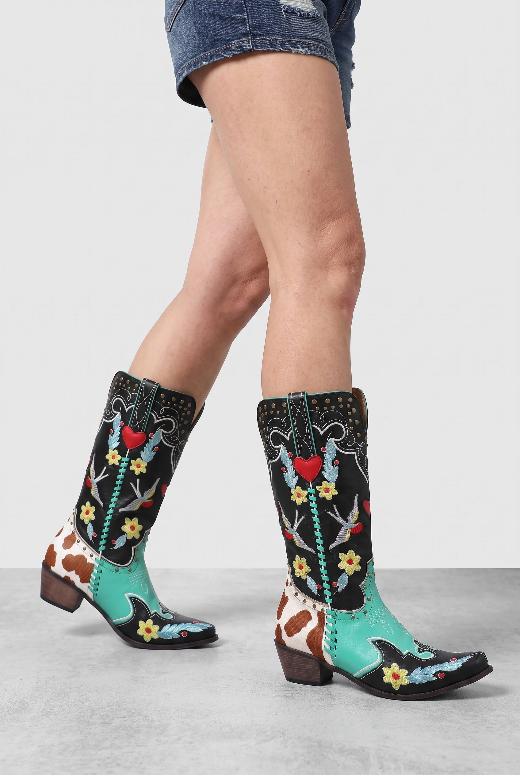 Women's Cowboy Boots | Studded Floral Snip Toe - 2