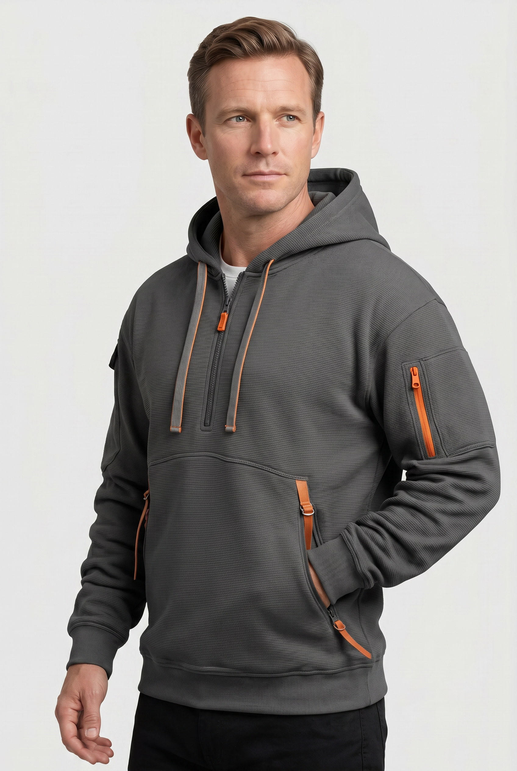 MEN'S SWEATSHIRTS & HOODIES