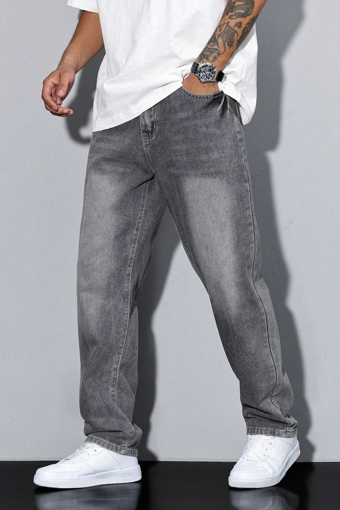 Men's Jeans | Loose Fit Washed Straight Leg - 5