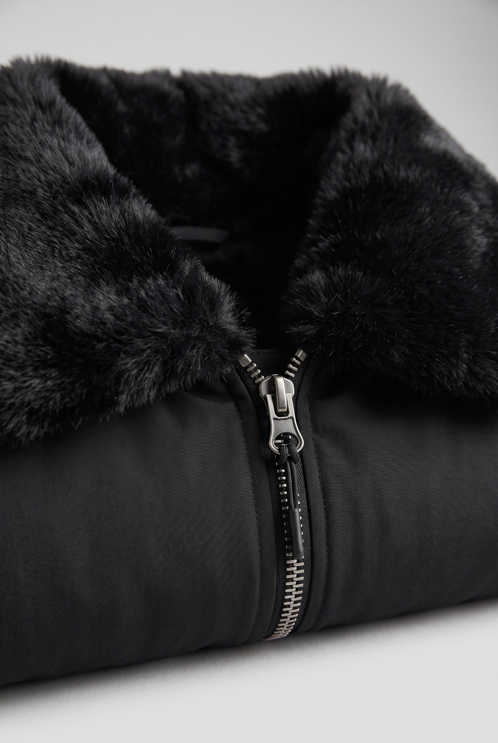 Women's Bomber Jacket | Hooded Faux Fur Lining - 3