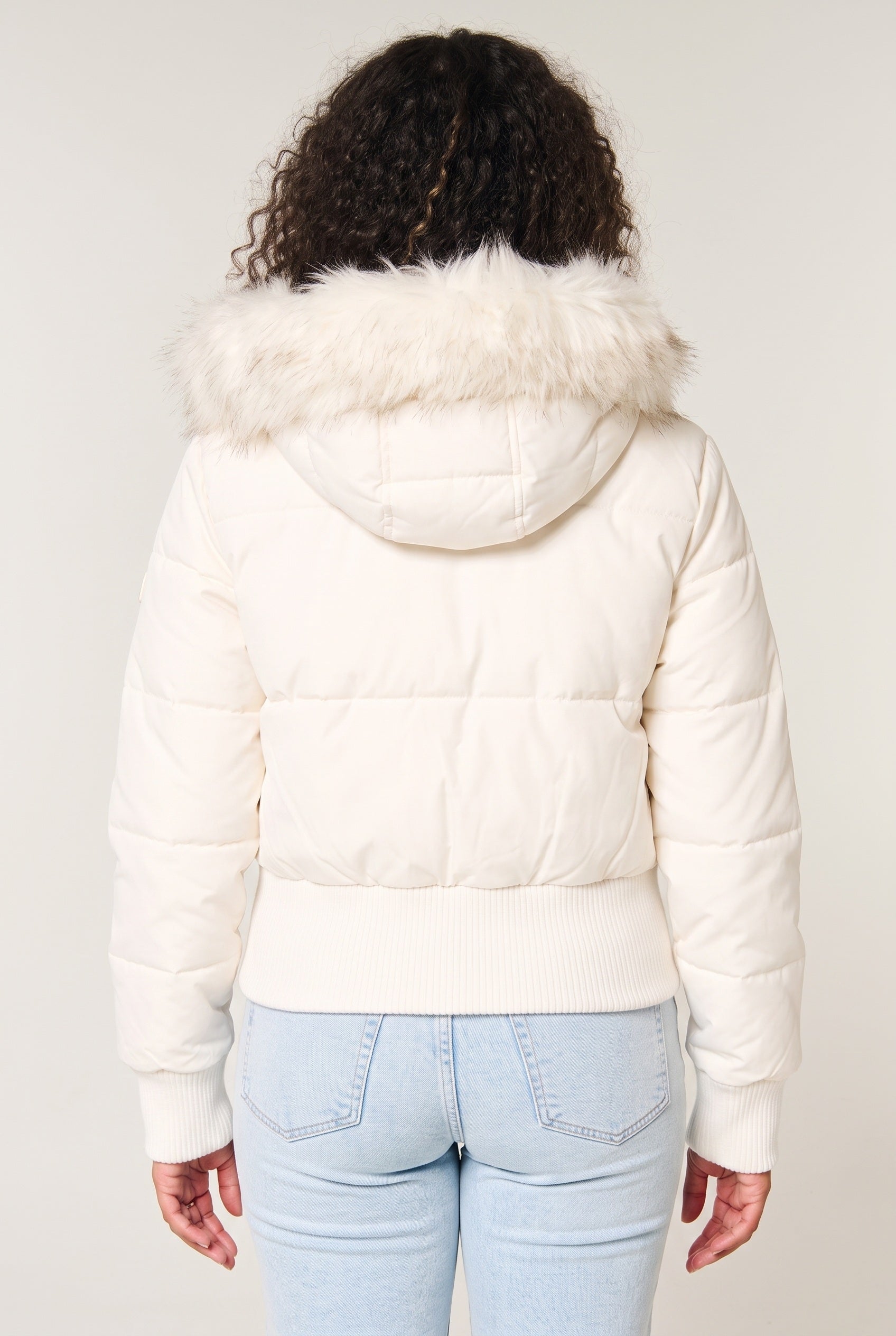Women's Puffer Jacket | Cropped Ribbed Hem - 2