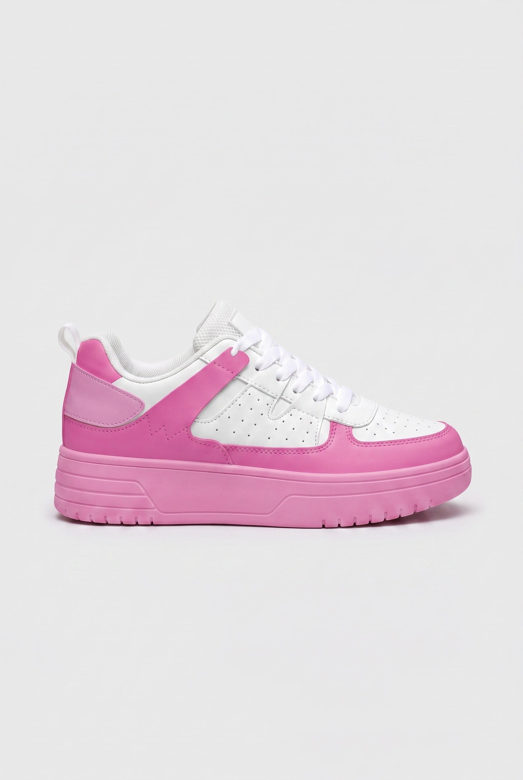 Women's Sneakers | Chunky Sole with Color Block Panels - 10