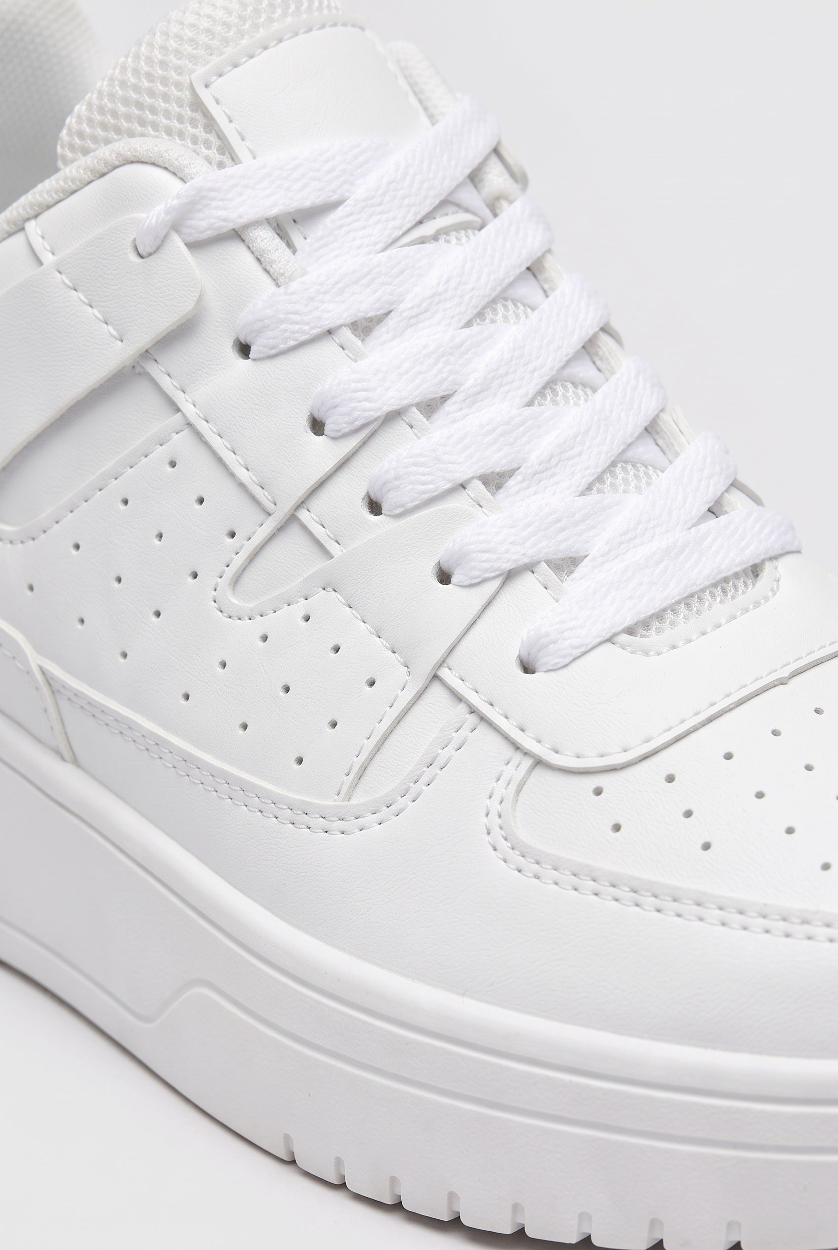 Women's Sneakers | Chunky Sole with Color Block Panels - 2